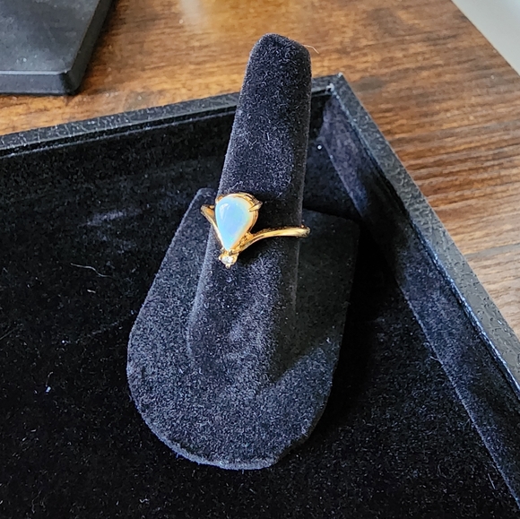 Opal Ring - Size 5 - Picture 3 of 7
